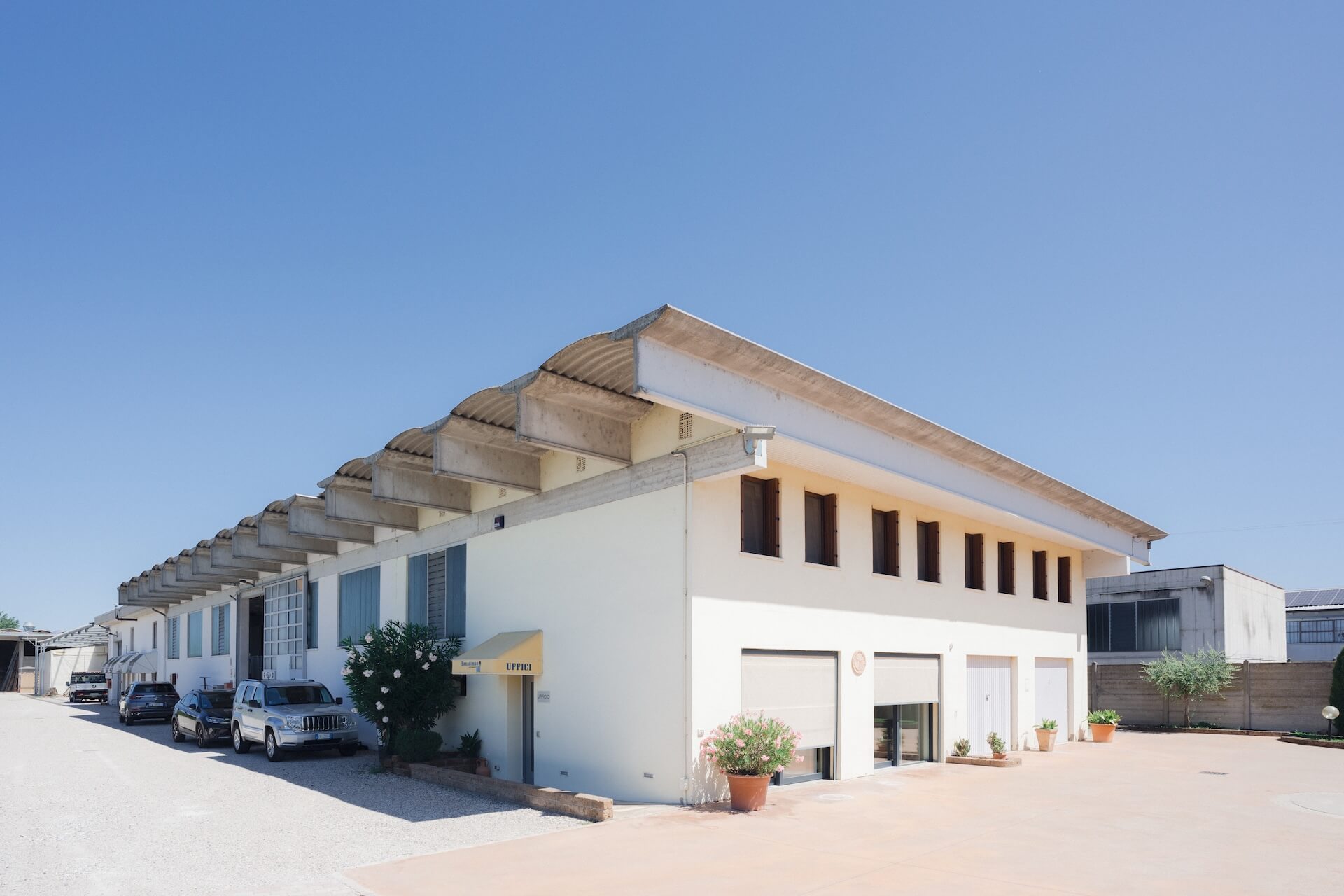 Sede e falegnameria Bonadiman Serramenti a Verona